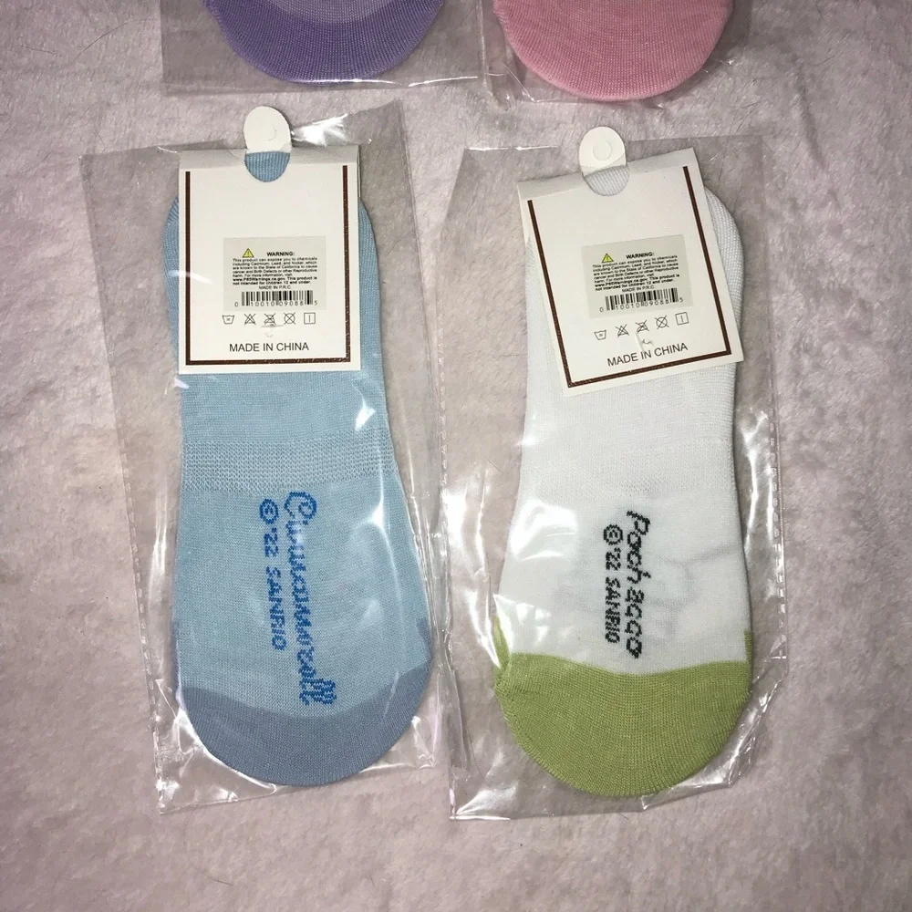 Sanrio characters Socks 4 Pairs Sz 5-6 Multicolor Lightweight No Show Socks New